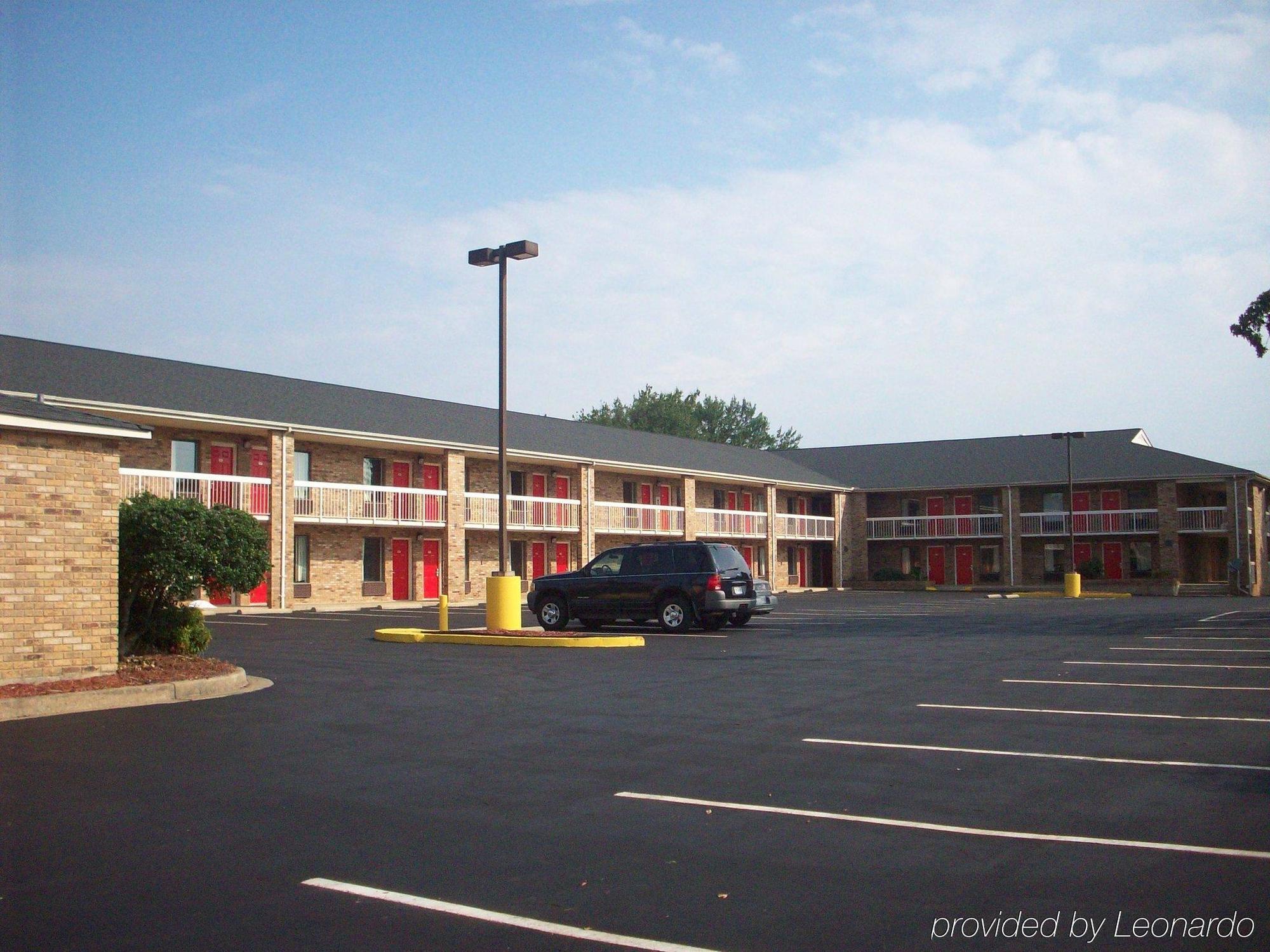 Rodeway Inn Expo Center Spartanburg Exterior photo